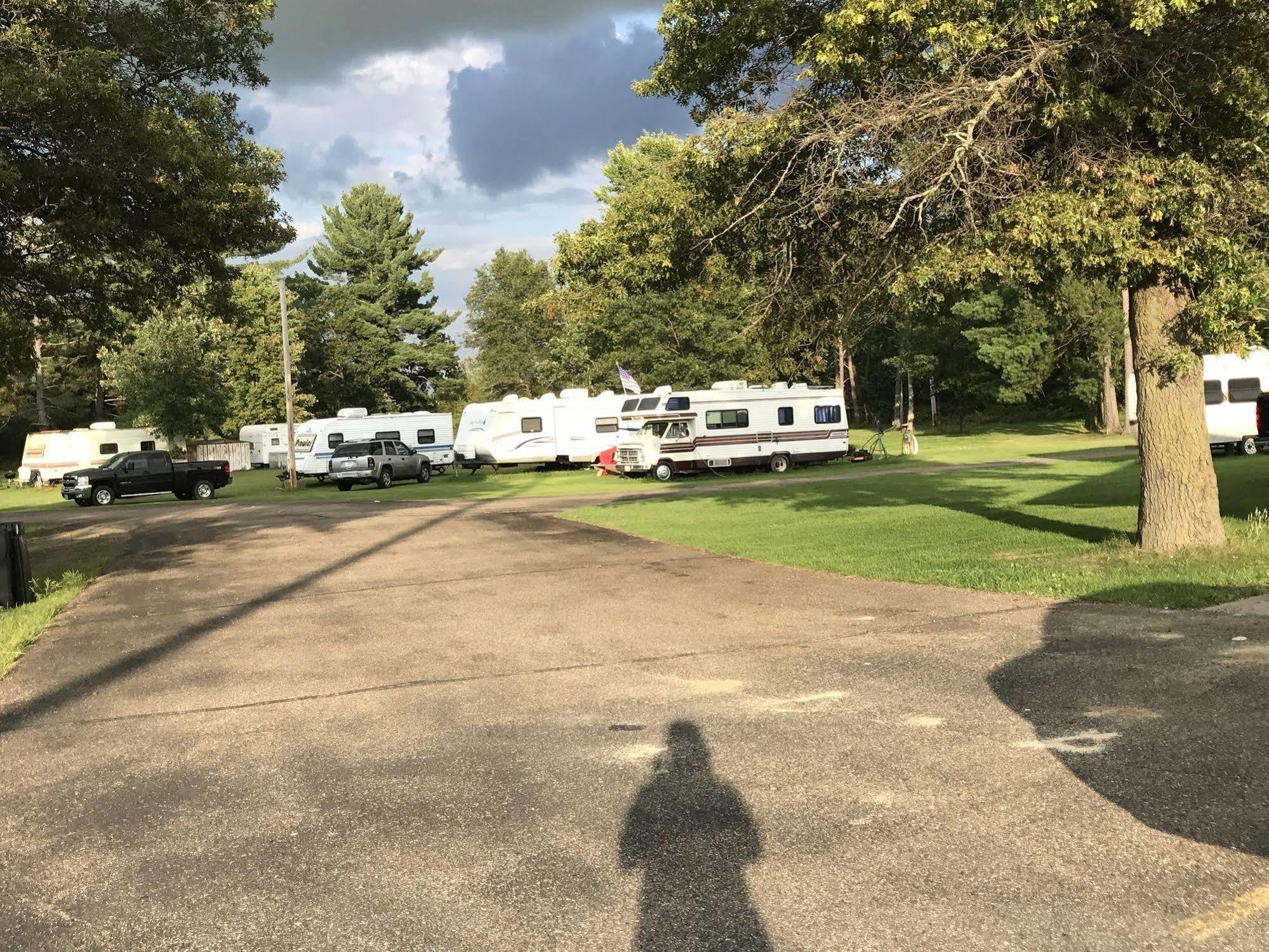 Motel 95 & Campground Hixton Экстерьер фото